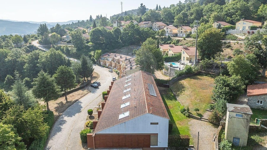 Moradia T2 para Venda em Venda Nova e Pondras Foto 31