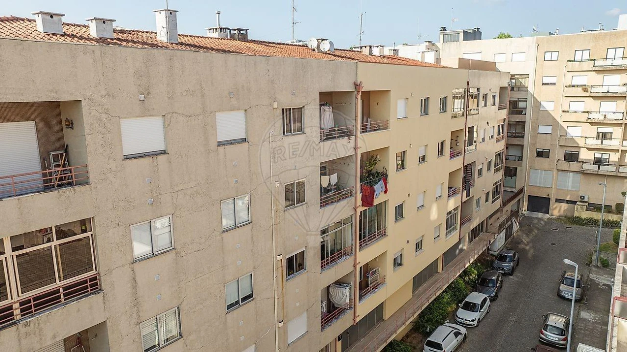 Apartamento T2 para Venda em Braga (São José de São Lázaro e São João do Souto) Foto 4