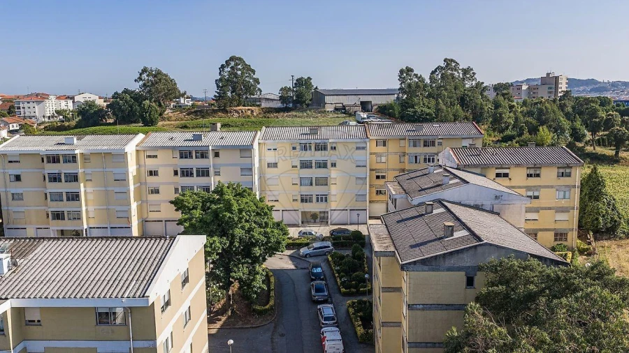 Apartamento T3 para Venda em Gondomar (São Cosme), Valbom e Jovim Foto 15