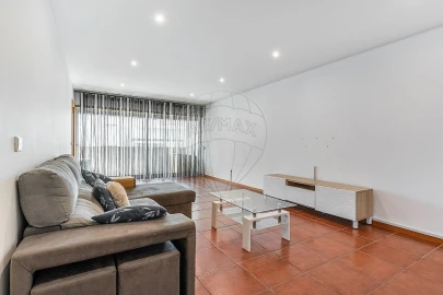 Apartamento T3 para Venda em Riba de Ave
