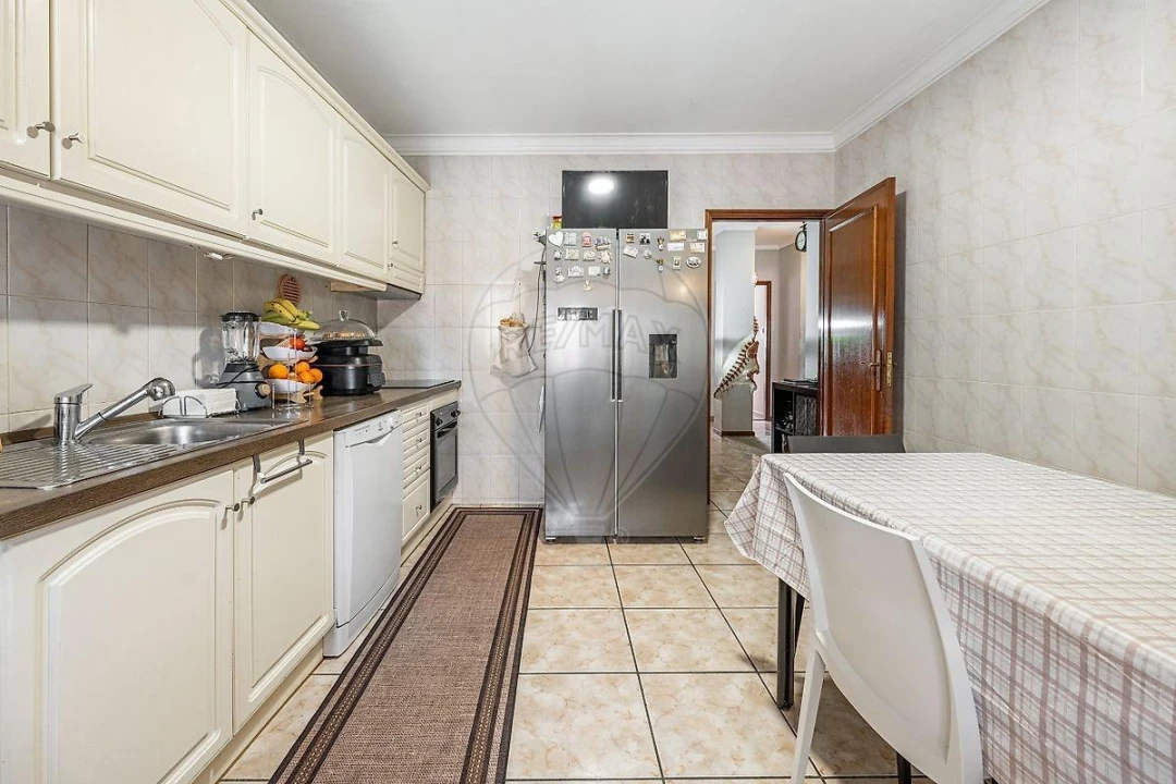 Apartamento T3 para Venda em Santa Marinha e São Pedro da Afurada Foto 5