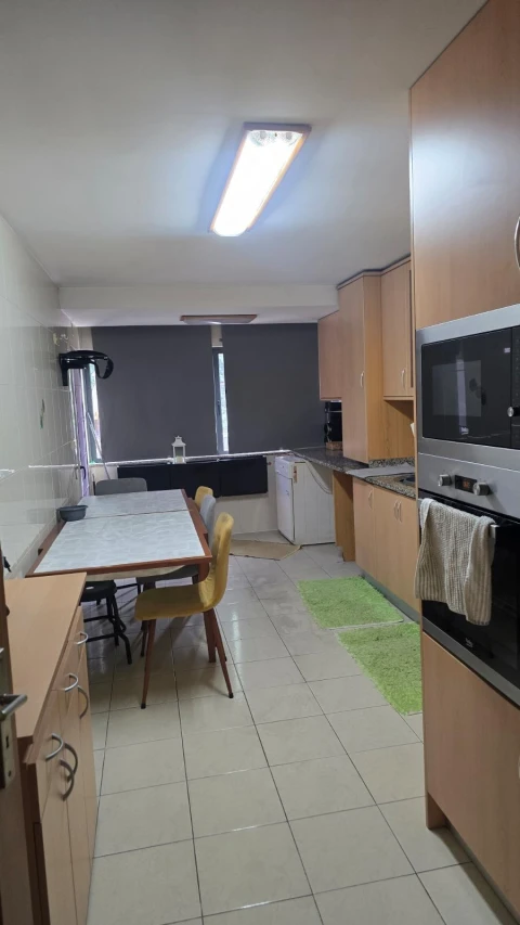 Apartamento T3 para Venda em Braga (Maximinos, Sé e Cividade)