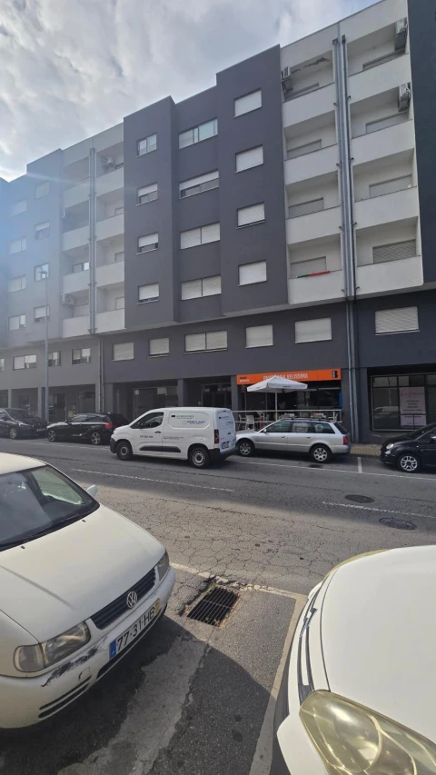 Apartamento T3 para Venda em Braga (Maximinos, Sé e Cividade)
