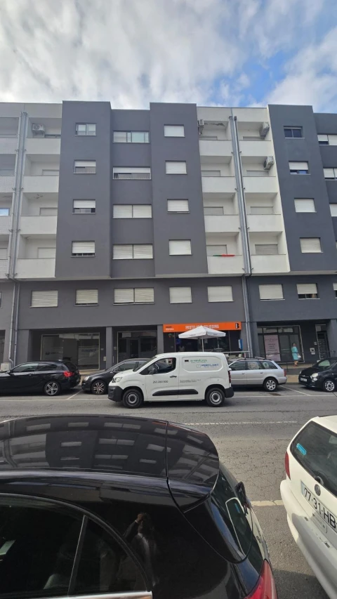 Apartamento T3 para Venda em Braga (Maximinos, Sé e Cividade)