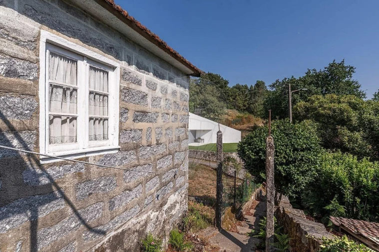 Moradia T2 para Venda em Taide Foto 23
