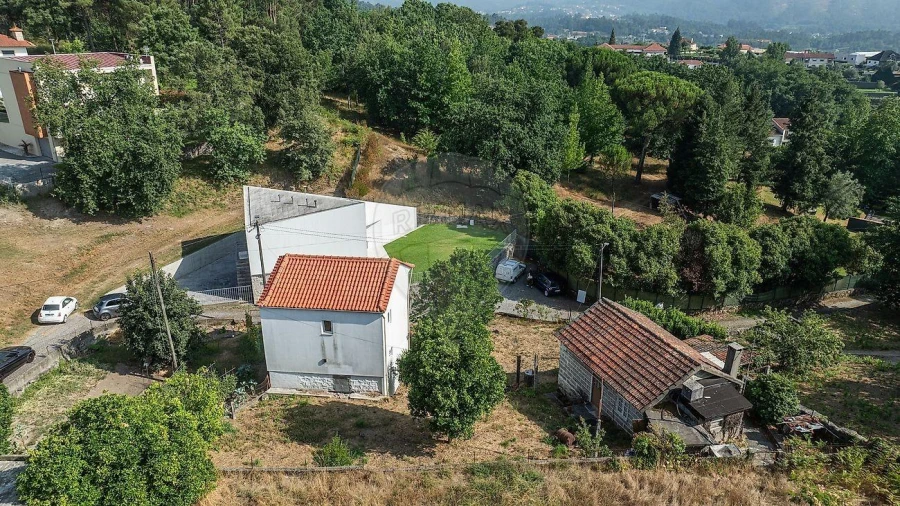 Moradia T2 para Venda em Taide Foto 5