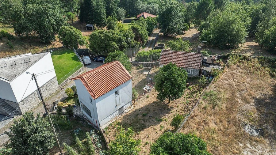 Moradia T2 para Venda em Taide Foto 6