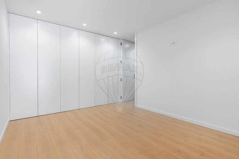 Apartamento T2 para Venda em Taide Foto 13