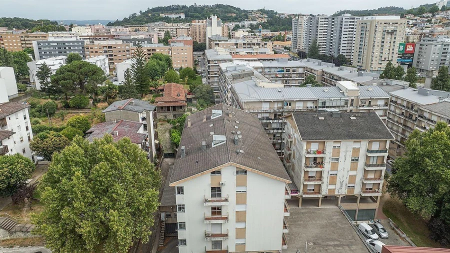 Apartamento T4 para Venda em São Vitor (Braga) Foto 28