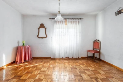 Prédio para Venda em Taide