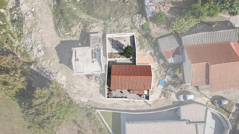 Moradia T2 para Venda em Calvos e Frades