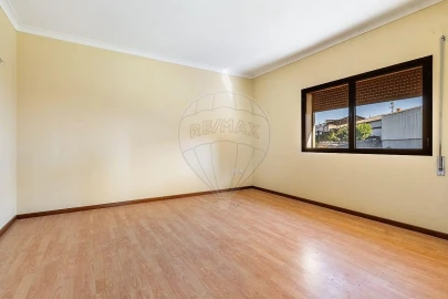 Moradia T14 para Venda em Taide