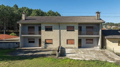 Moradia T14 para Venda em Taide