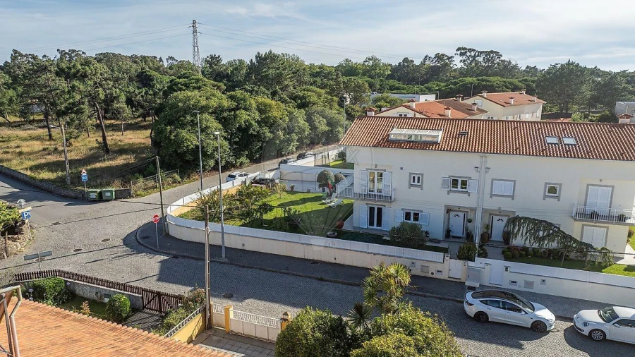 Moradia T5 para Venda em Agrela e Serafão Foto 12