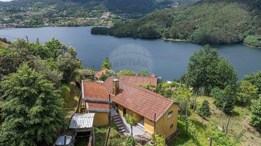 Moradia T3 para Venda em Vilar da Veiga