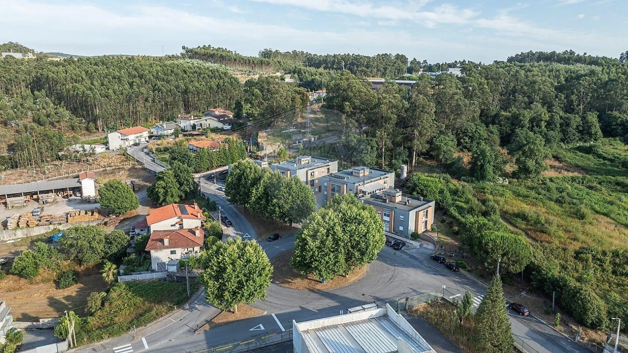 Apartamento T2 para Venda em Vila Nova de Famalicão e Calendário Foto 10