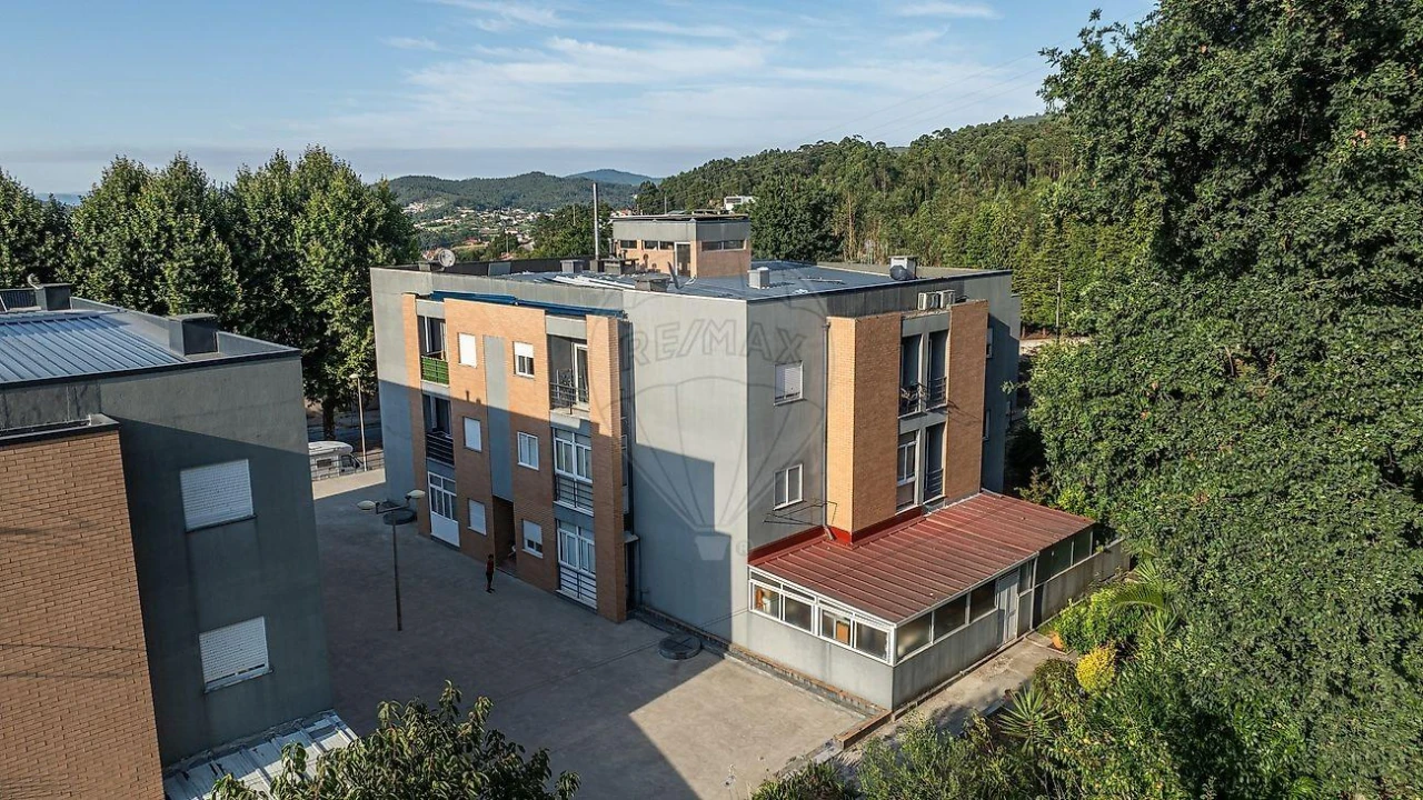 Apartamento T2 para Venda em Vila Nova de Famalicão e Calendário Foto 8