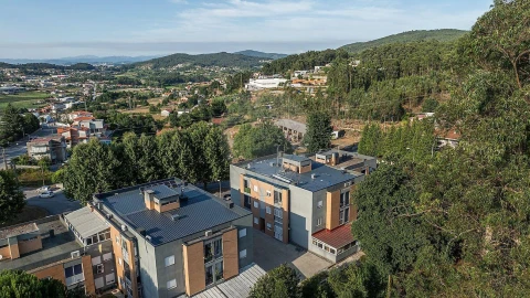 Apartamento T2 para Venda em Vila Nova de Famalicão e Calendário