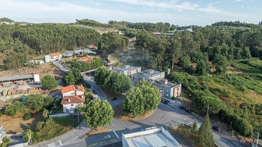 Apartamento T2 para Venda em Vila Nova de Famalicão e Calendário Foto 10