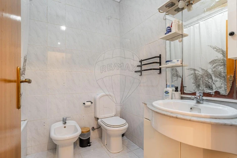 Apartamento T2 para Venda em Vila Nova de Famalicão e Calendário Foto 19