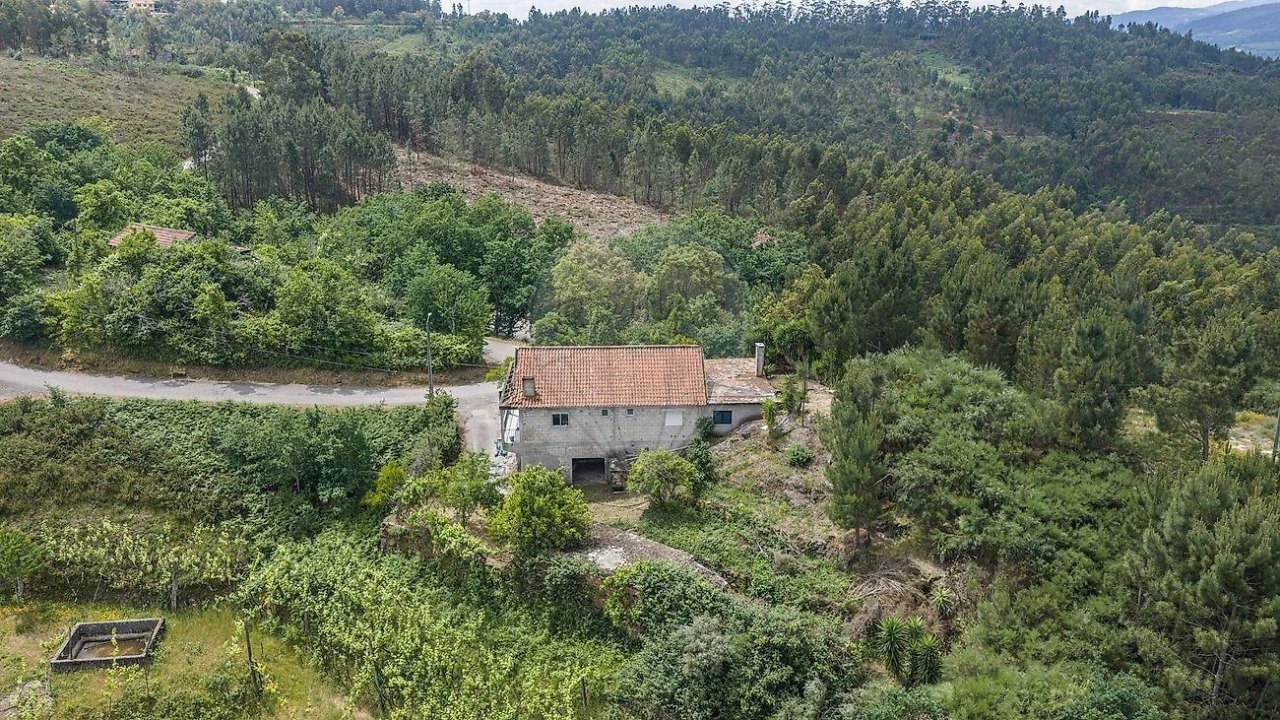 Moradia T4 para Venda em Atei Foto 2