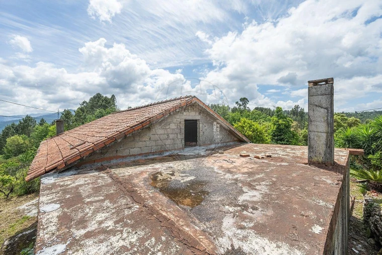 Moradia T4 para Venda em Atei Foto 18