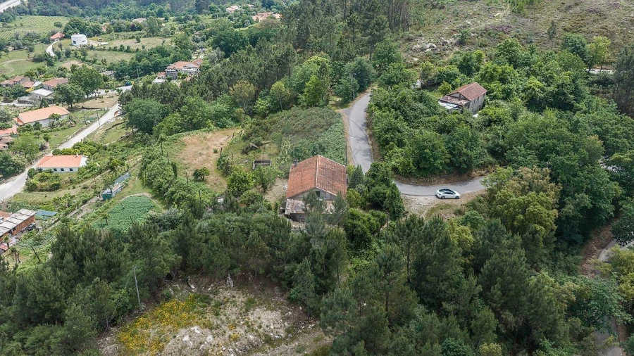 Moradia T4 para Venda em Atei Foto 9