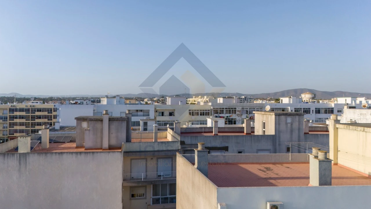 Moradia T3 para Venda em Olhão Foto 11