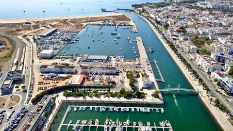 Moradia T1 para Venda em Lagos (São Sebastião e Santa Maria)