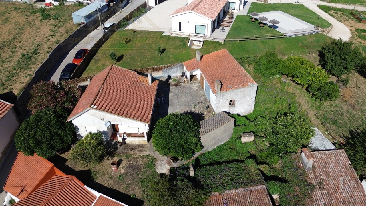 Moradia T3 para Venda em Carvoeira e Carmões Foto 34