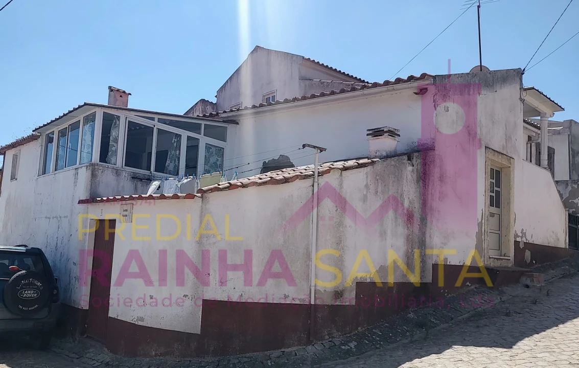 Moradia T3 para Venda em Dois Portos e Runa Foto 2