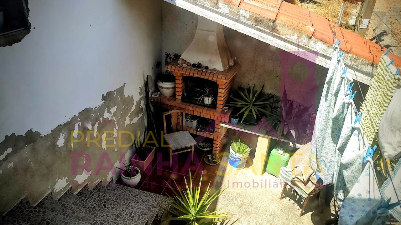 Moradia T3 para Venda em Dois Portos e Runa Foto 7