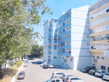 Apartamento T1 para Arrendamento em Santa Maria, São Pedro e Matacães