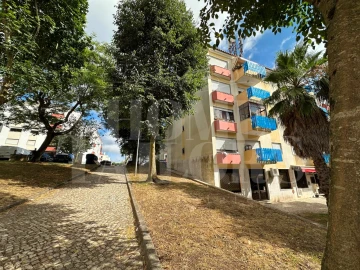 Apartamento T1 para Venda em Mina de Água
