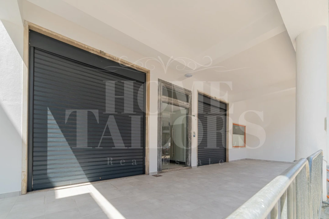 Apartamento T4 para Venda em Almada, Cova da Piedade, Pragal e Cacilhas Foto 27