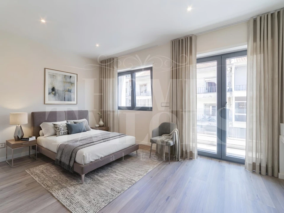 Apartamento T4 para Venda em Almada, Cova da Piedade, Pragal e Cacilhas Foto 28