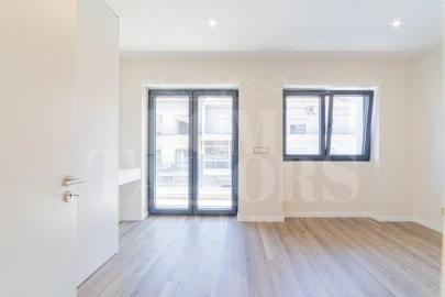 Apartamento T4 para Venda em Almada, Cova da Piedade, Pragal e Cacilhas