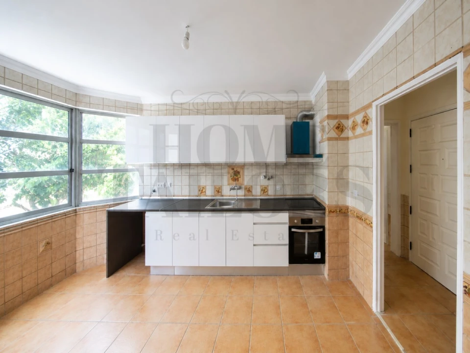 Apartamento T3 para Venda em Algueirão-Mem Martins Foto 7