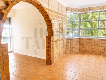 Apartamento T3 para Venda em Algueirão-Mem Martins