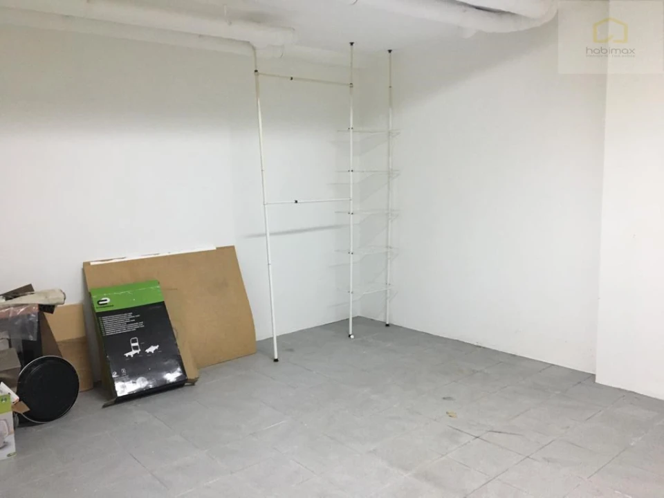 Apartamento T2 para Venda em Fajã de Baixo Foto 20