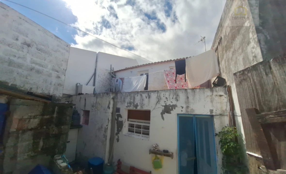 Moradia T2 para Venda em Vila Franca do Campo (São Miguel) Foto 14