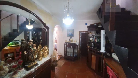 Moradia T2 para Venda em Vila Franca do Campo (São Miguel)