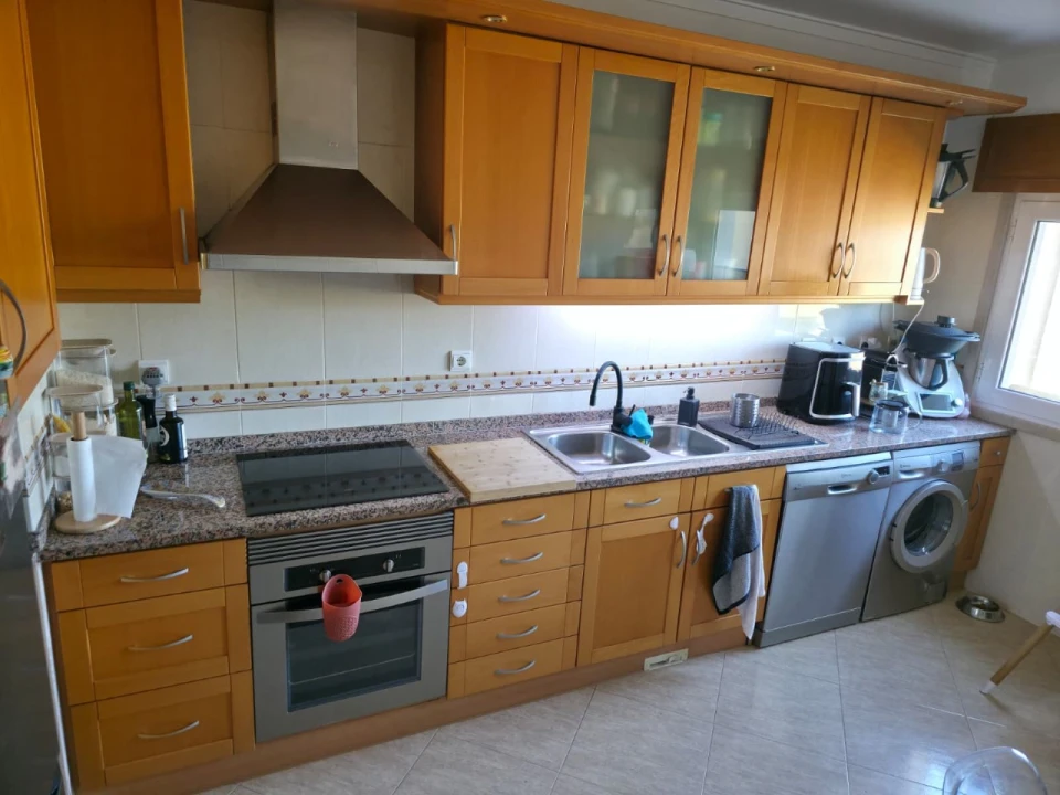 Apartamento T3 para Venda em Camarate, Unhos e Apelação Foto 5