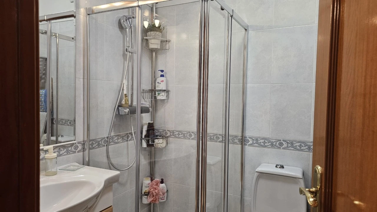 Apartamento T3 para Venda em Camarate, Unhos e Apelação Foto 20