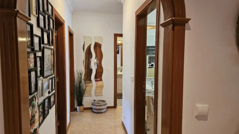 Apartamento T3 para Venda em Camarate, Unhos e Apelação