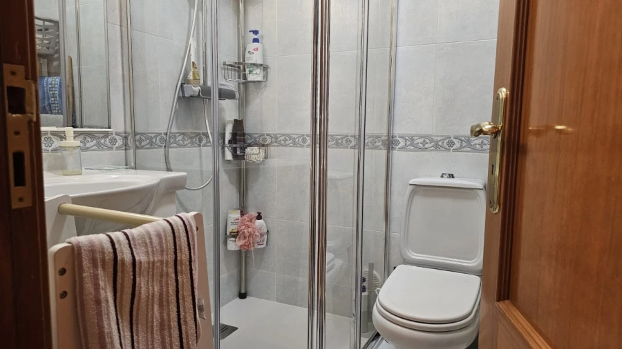Apartamento T3 para Venda em Camarate, Unhos e Apelação Foto 21