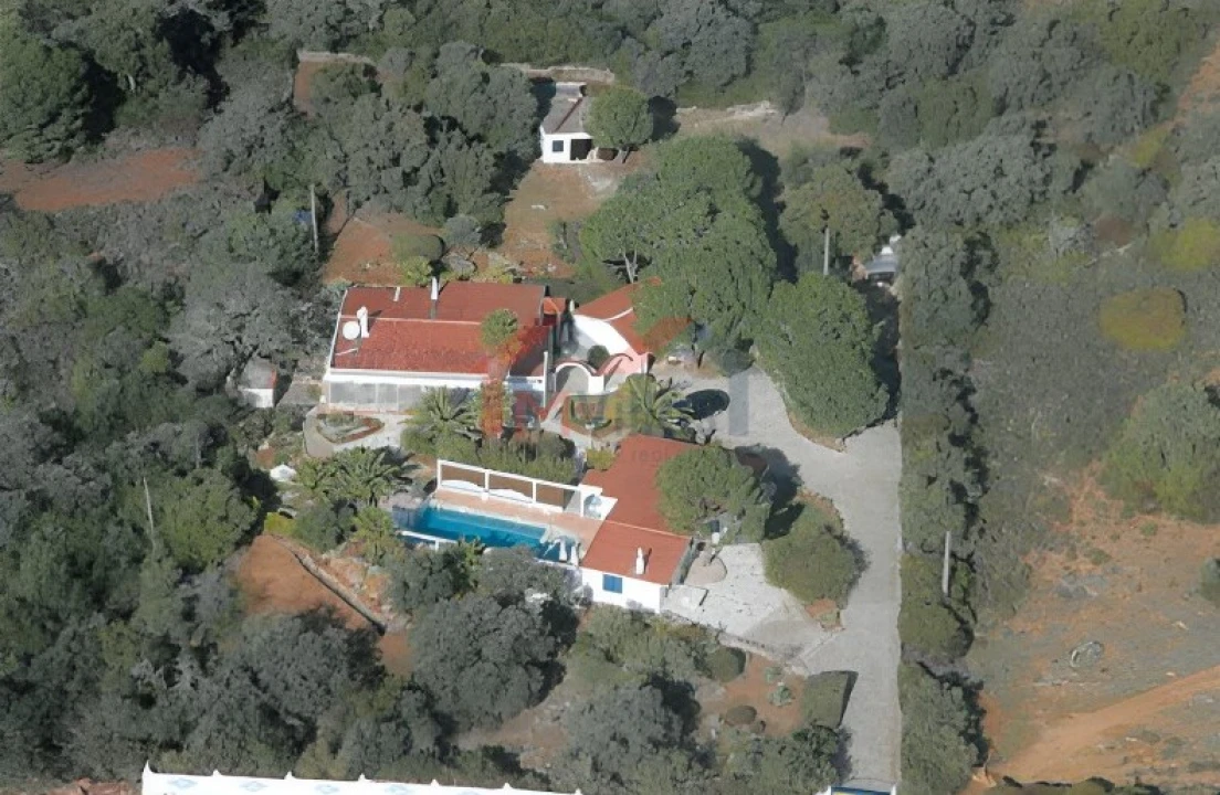 Moradia T6 para Venda em Loule (São Clemente) Foto 1