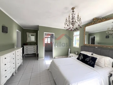 Moradia T6 para Venda em Loule (São Clemente)