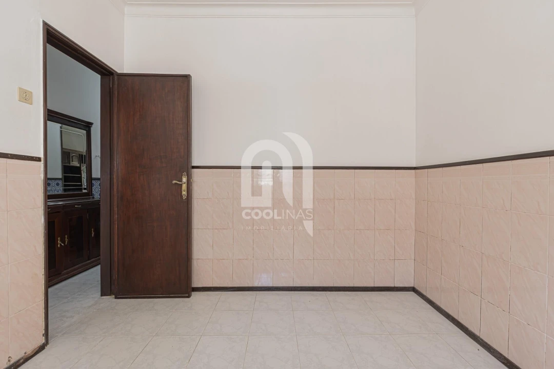 Apartamento T2 para Venda em Caparica e Trafaria Foto 10