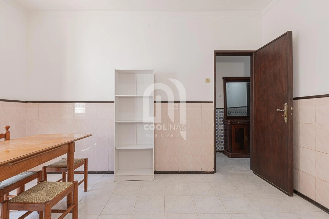 Apartamento T2 para Venda em Caparica e Trafaria Foto 6